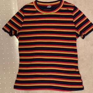 Women’s casual ribbed shirt sleeve tee